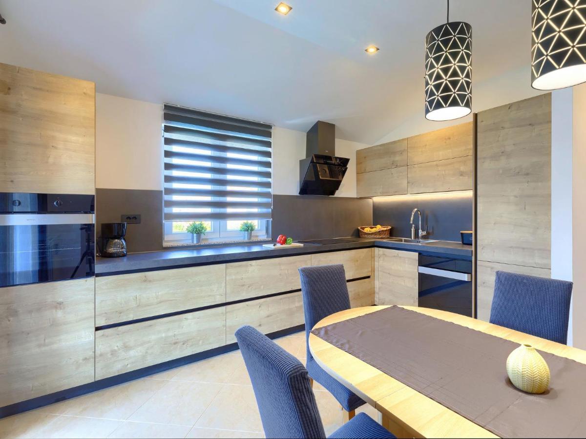 Holiday Home House Eric&Paolo By Interhome Пула Экстерьер фото